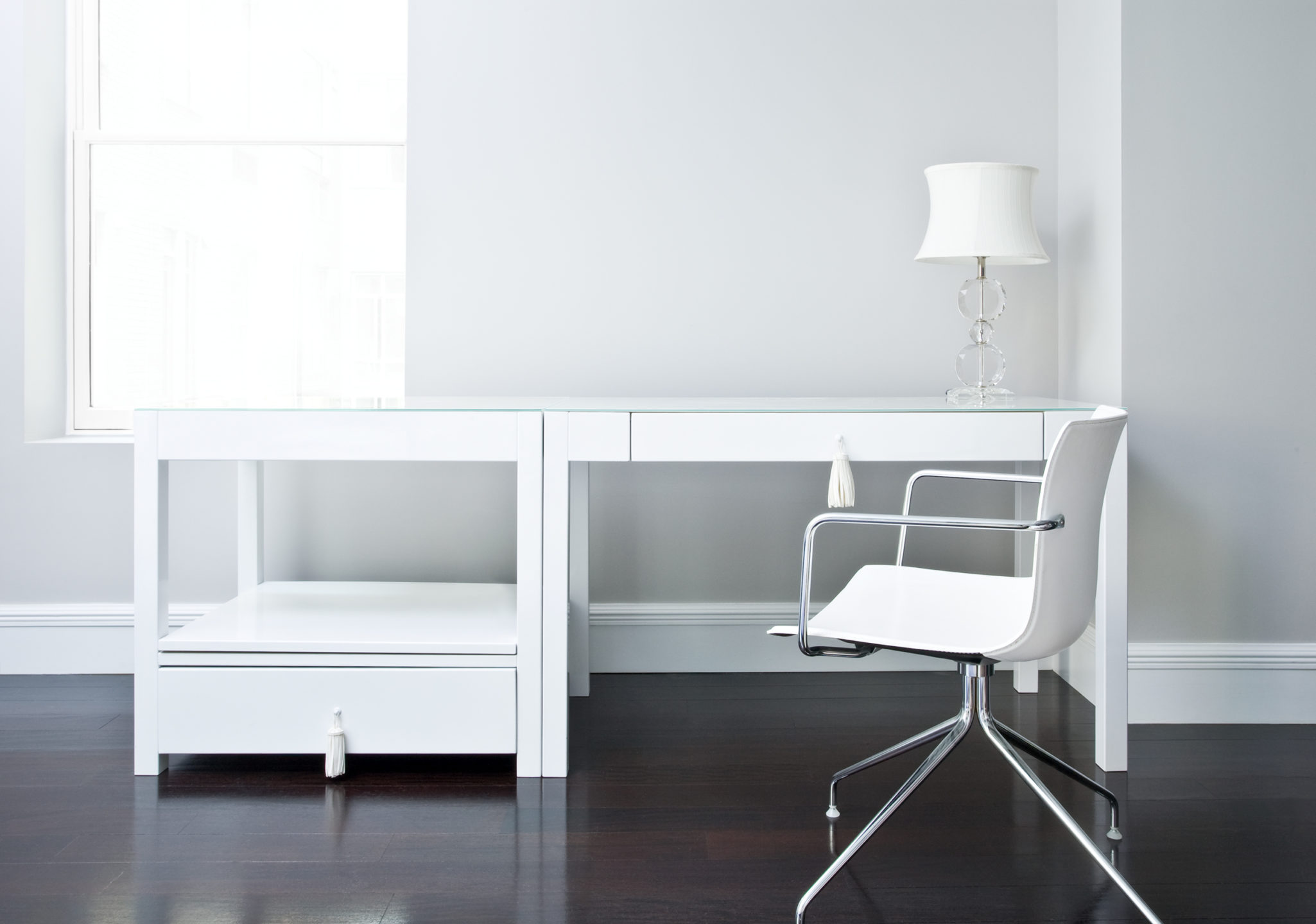 IMAGINE-desk-1-nicole-fuller-product-information