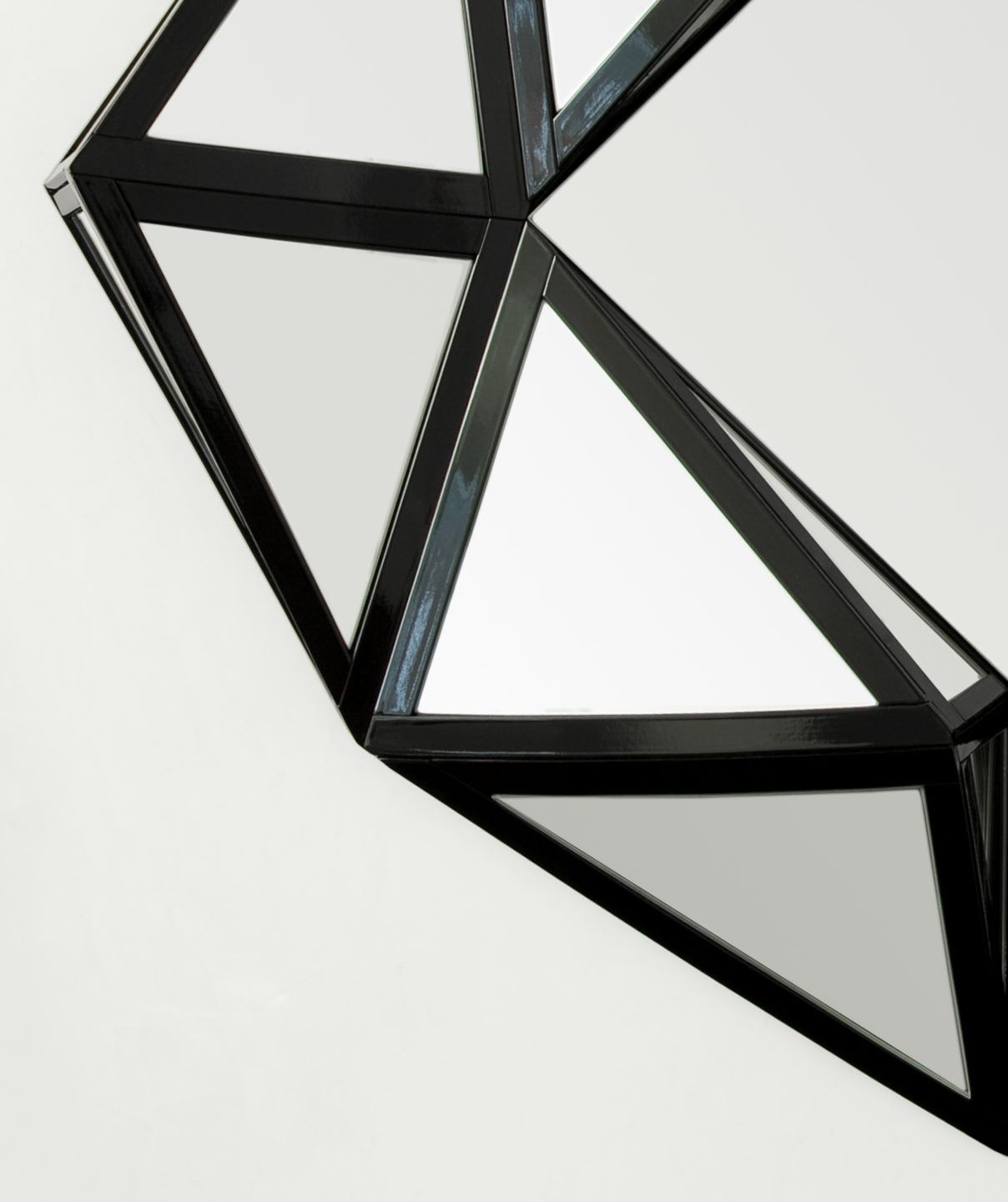 MASQUERADE-mirror-3-nicole-fuller-product-information