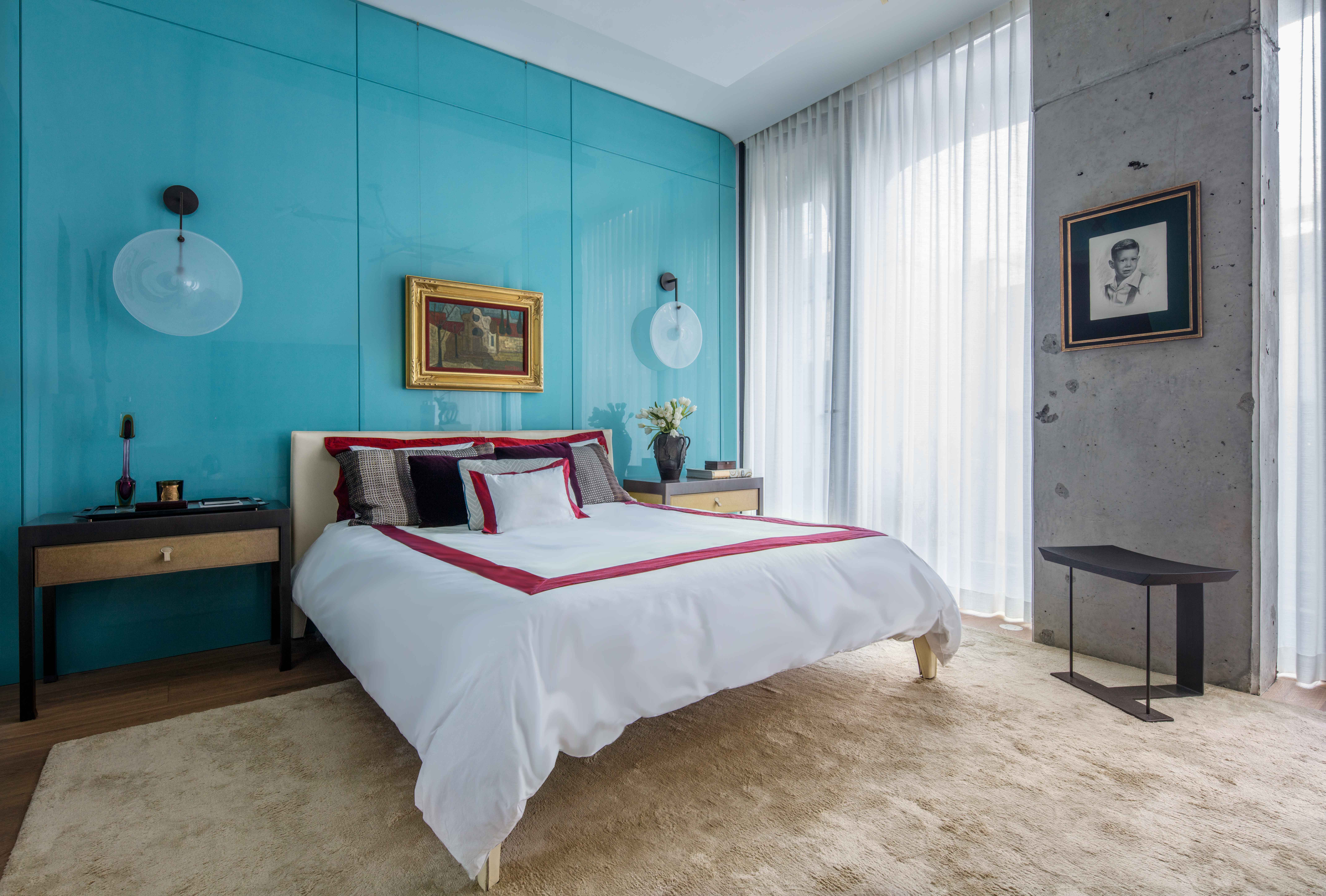 Nicole-Fuller-Interior-Designer-soho-residence-bedroom-7