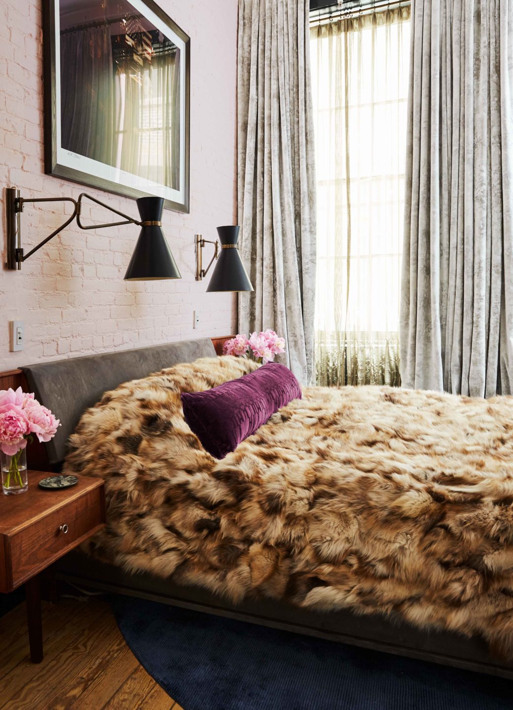 Nicole-Fuller-Interior-Designer-tribeca-loft-bedroom-8