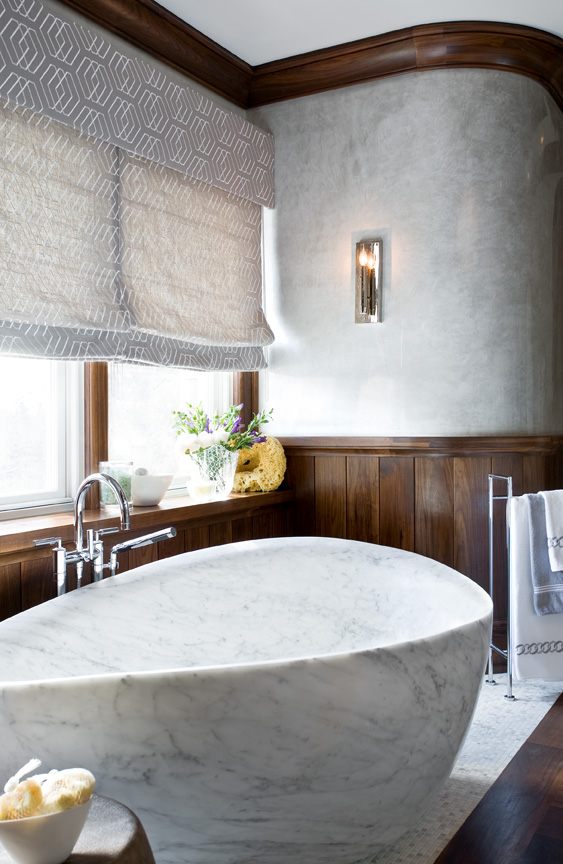 Nicole-Fuller-Interiors-Dutchess-Suffern-Estate-bathroom-marble-bathtub-new-york-interior-designer