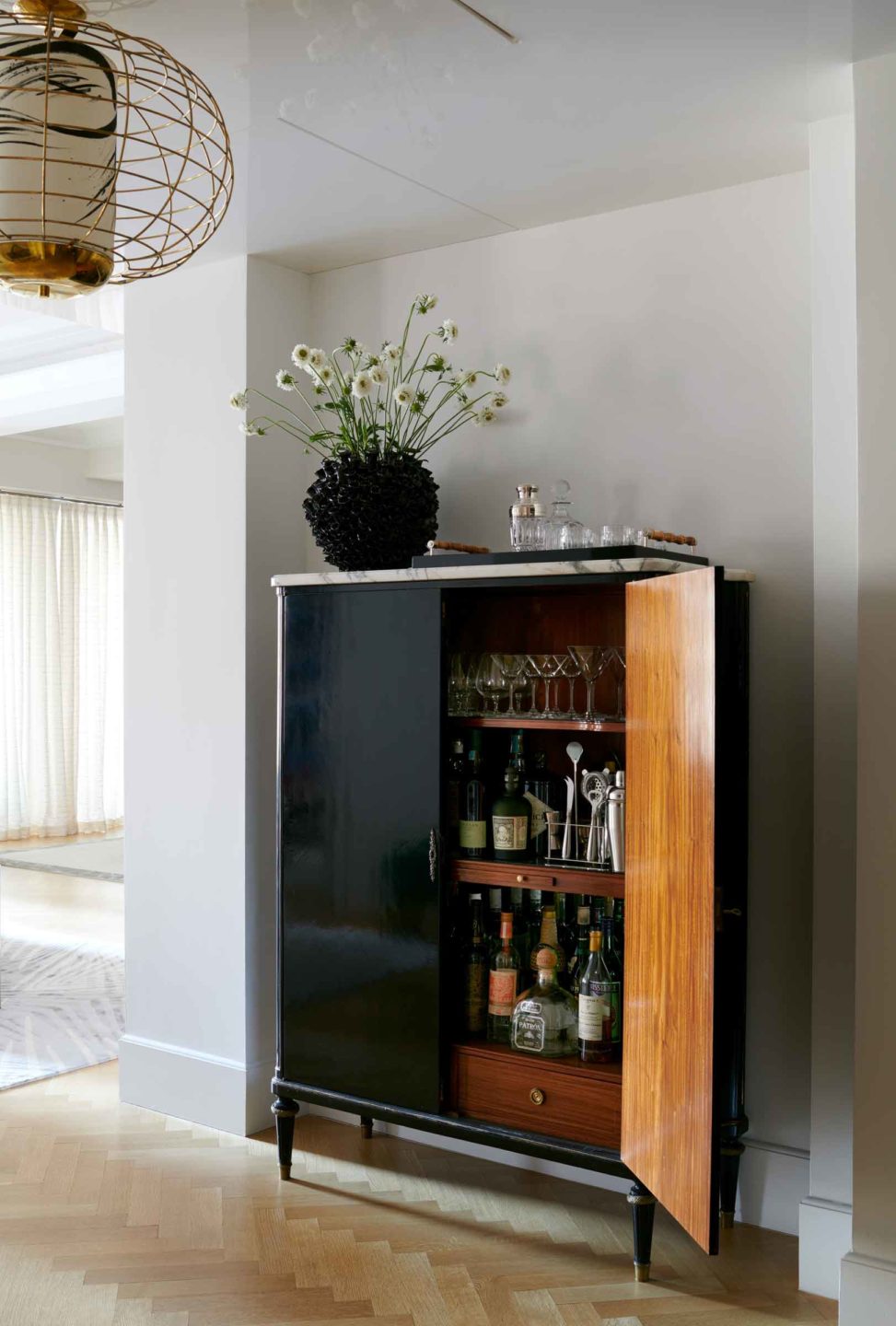 Nicole-Fuller-greenwich-village-bar-new-york-interior-designer-7