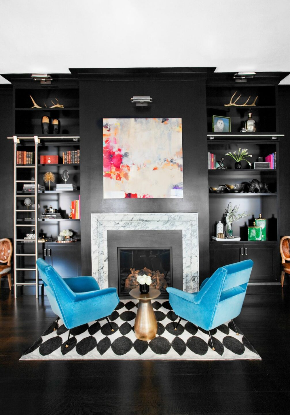 BLUE CHAIRS try paint smal